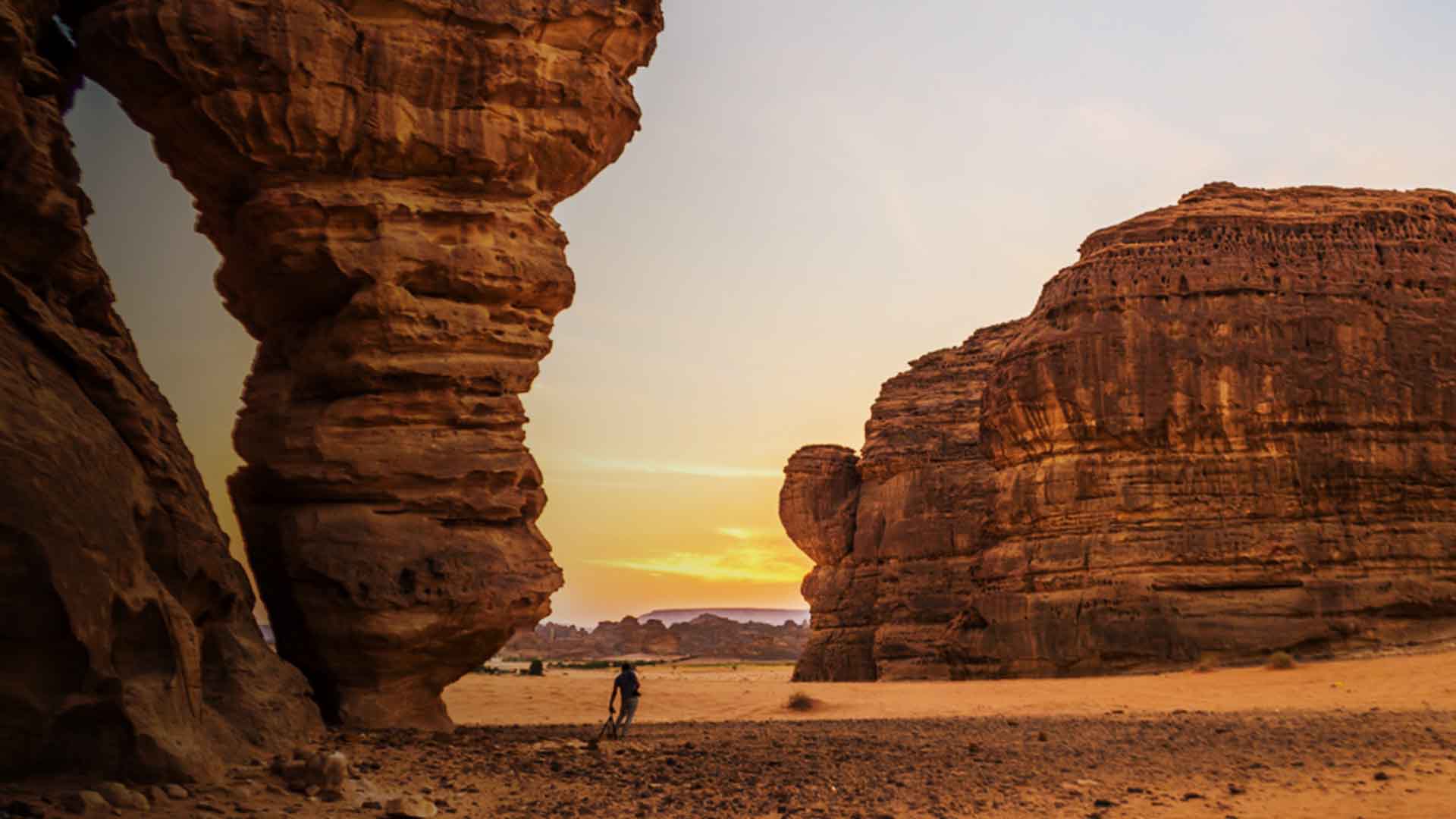 {{ no such element: dict object['name'] }}