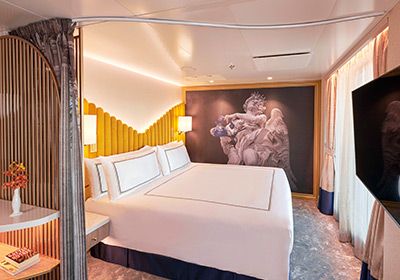 Family-Friendly Comfy Suites