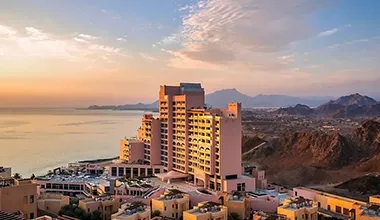 Fairmont Fujairah Beachfront Family