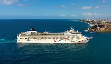 Norwegian Dawn Mediterranean 07 Night Sailing from Barcelona to Lisbon